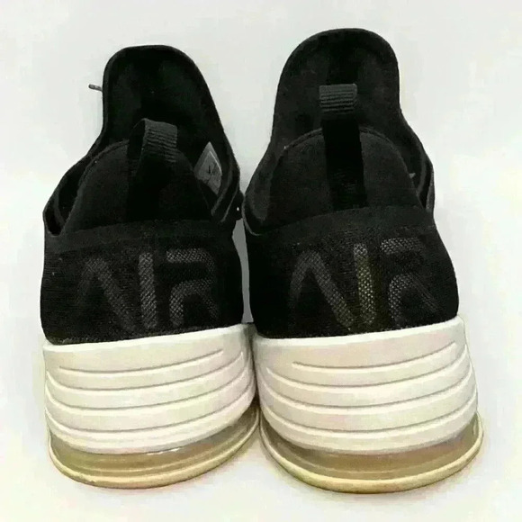 Nike Women’s Air Max Bella TR 2 AQ7492-001 Black Gold Running Shoes Size 10 - Picture 4 of 6